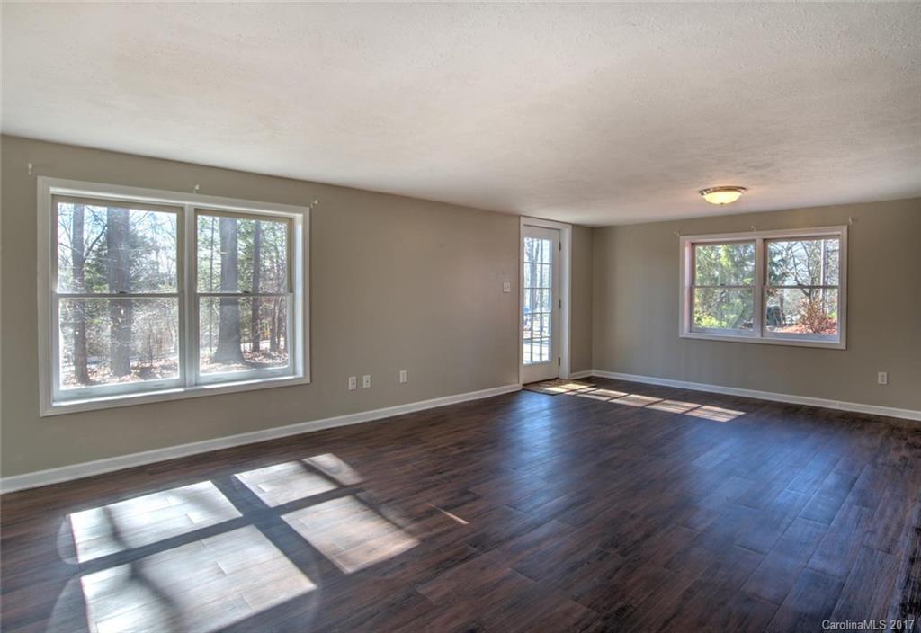 60 Ridge Road Asheville, NC 28803 - Photo 19 of 24 Gallery Image 19