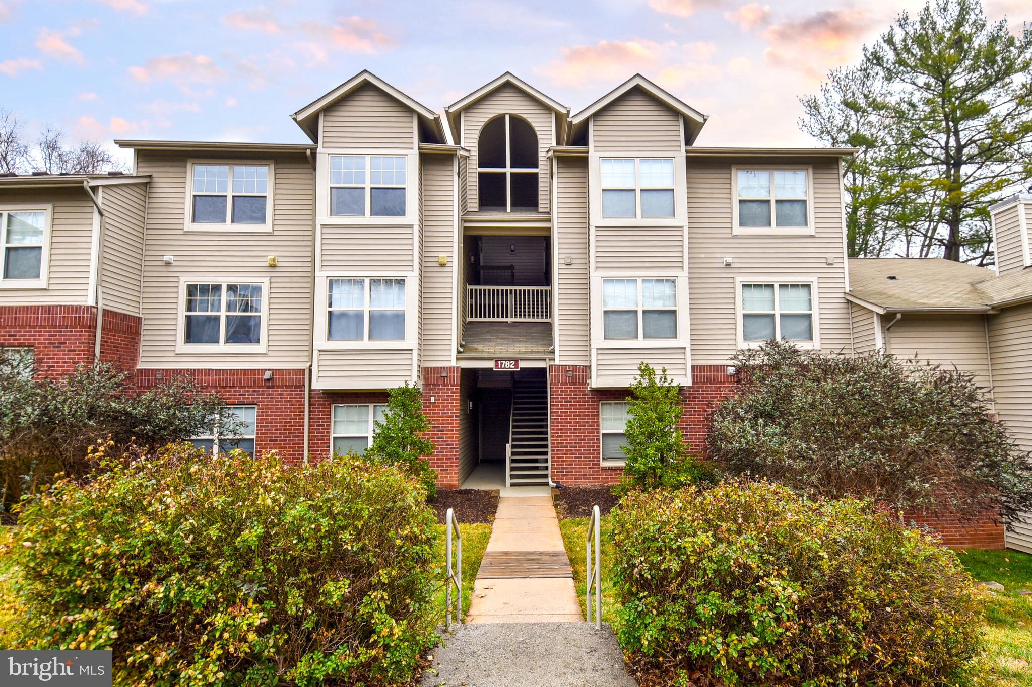 1782 Jonathan Way, Unit 1782E Reston, VA 20190 - Photo 1 of 44