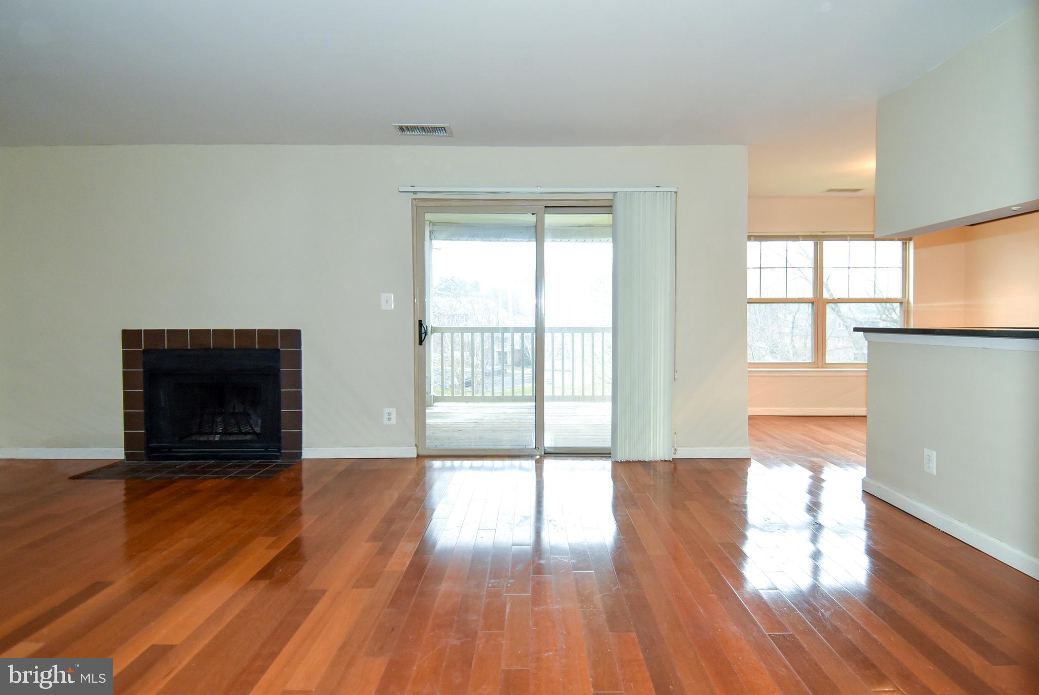 1782 Jonathan Way, Unit 1782E Reston, VA 20190 - Photo 17 of 44