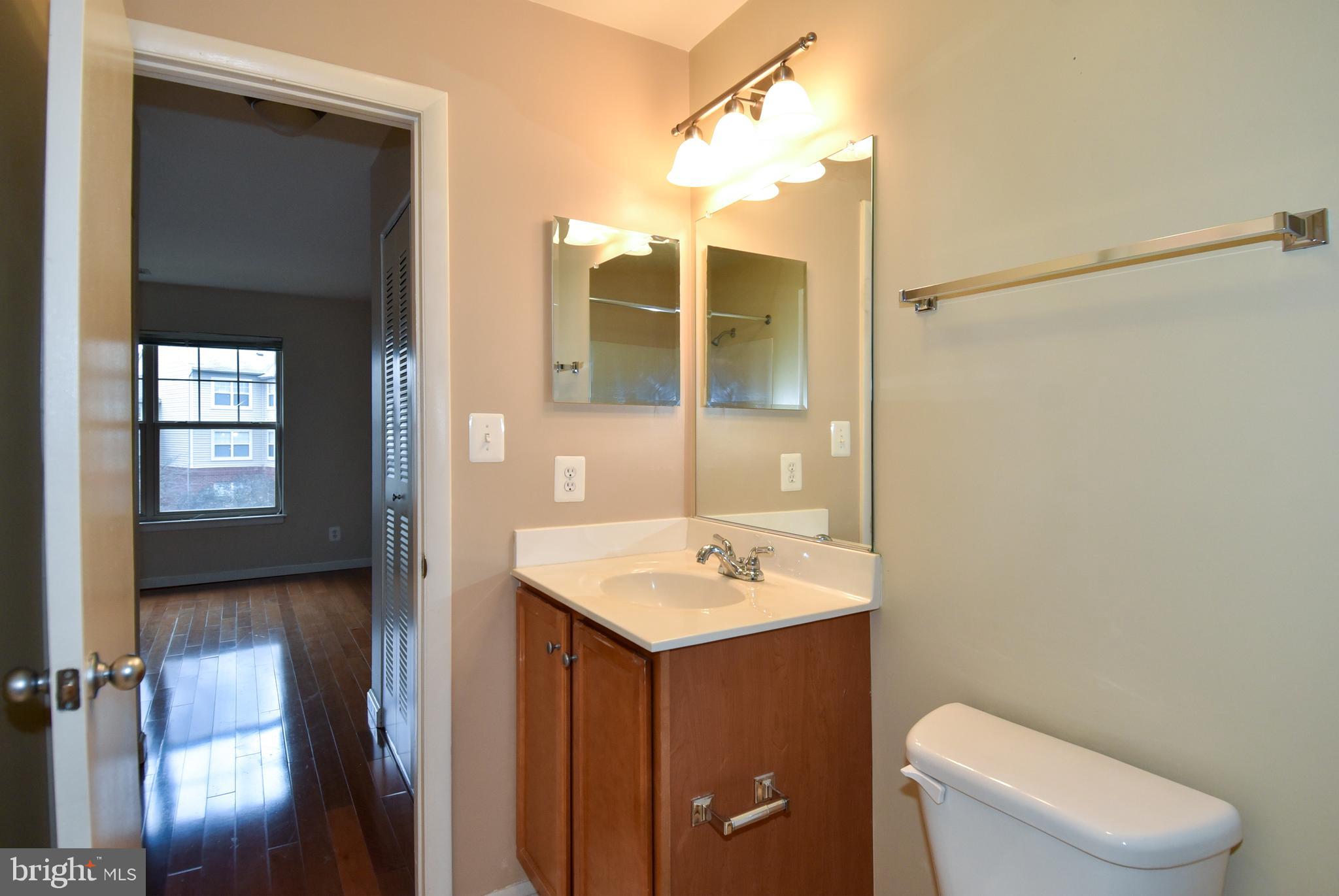 1782 Jonathan Way, Unit 1782E Reston, VA 20190 - Photo 23 of 44