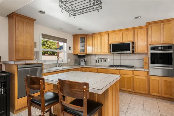$1,549,000 | 5601 Lockhaven Drive, Buena Park, CA 90621