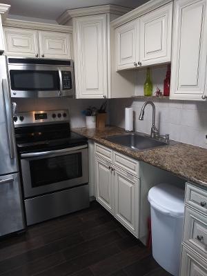 119 Fanshaw C Boca Raton, FL 33434 - Photo 3 of 13 Kitchen2