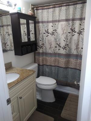 119 Fanshaw C Boca Raton, FL 33434 - Photo 8 of 13 Bathroom2