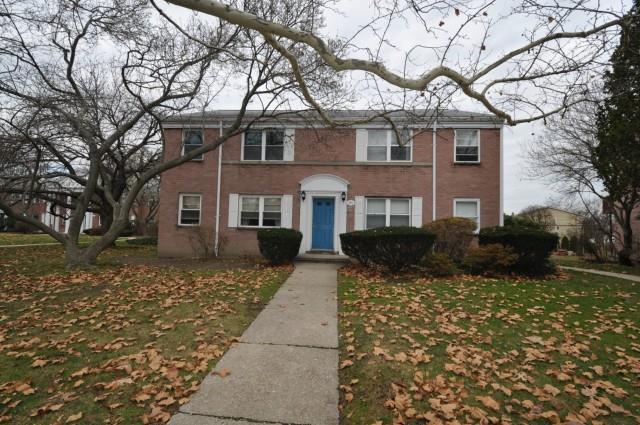 204 Seaton Road, Unit 3 Stamford, CT 06902 - Photo 1 of 1 Gallery Image 1