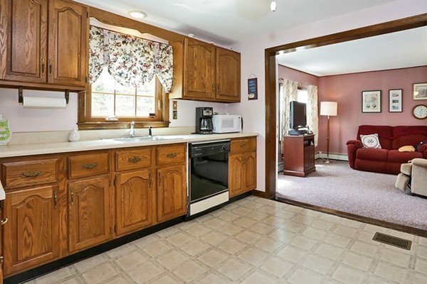 1 Luther Road Burlington, MA 01803 - Photo 7 of 15 Gallery Image 7