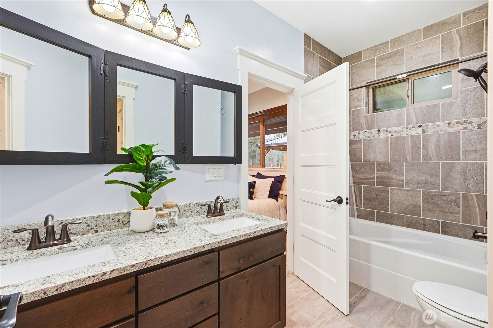 15322 May Creek Road Gold Bar, WA 98251 - Photo 15 of 40