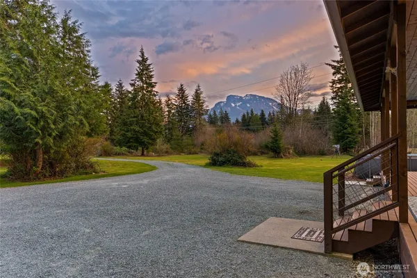 $1,495,000 | 15322 May Creek Road, Gold Bar, WA 98251