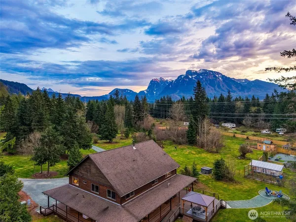 $1,495,000 | 15322 May Creek Road, Gold Bar, WA 98251