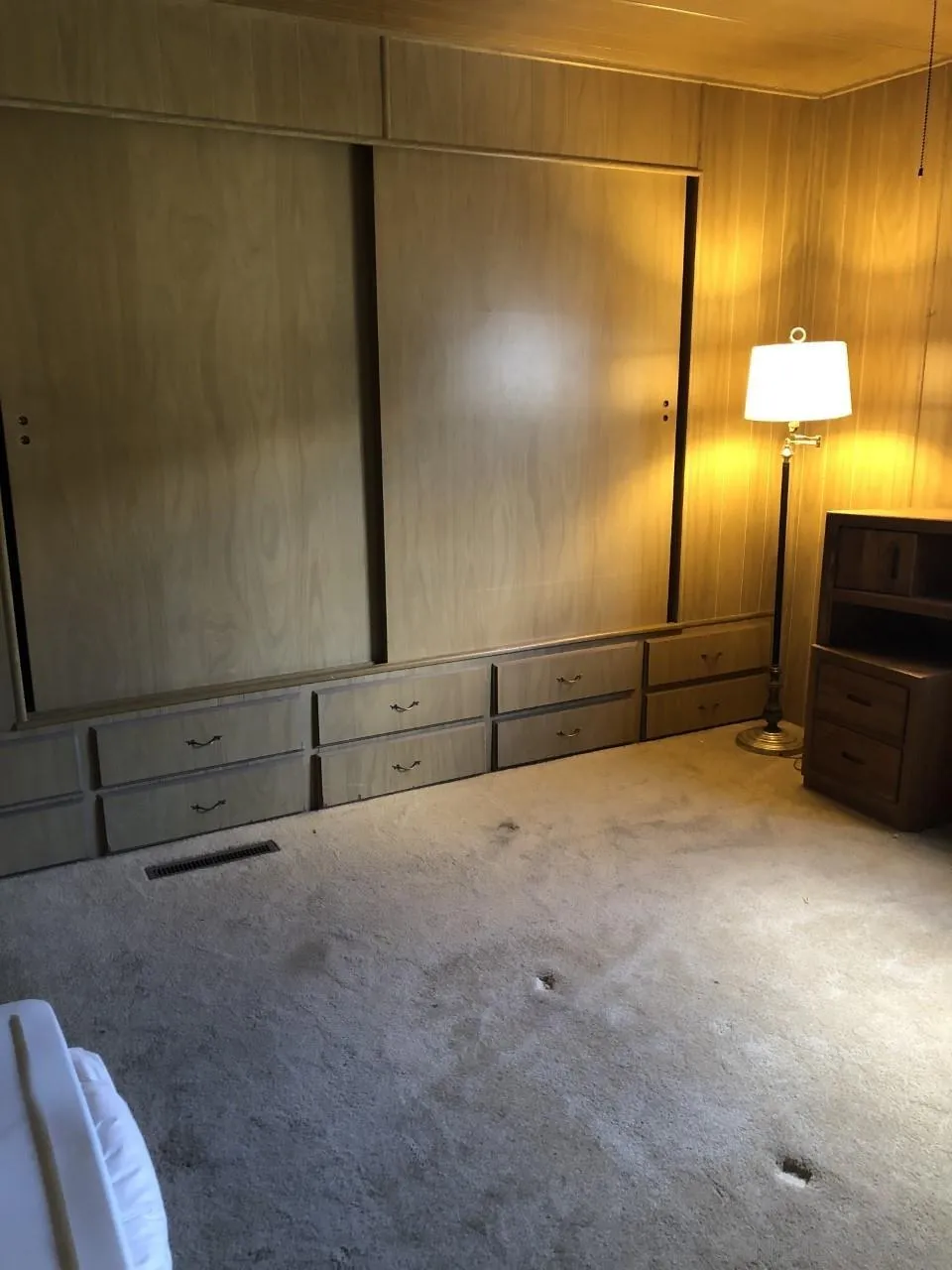 9459 Mission Gorge Road, Unit 18 Santee, CA 92071 - Photo 9 of 13 a view of an empty room