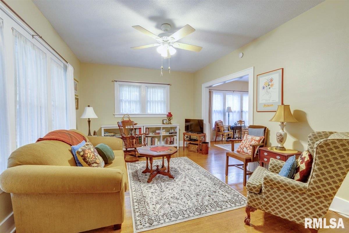 1500 West Cook Street Springfield, IL 62704 - Photo 2 of 26