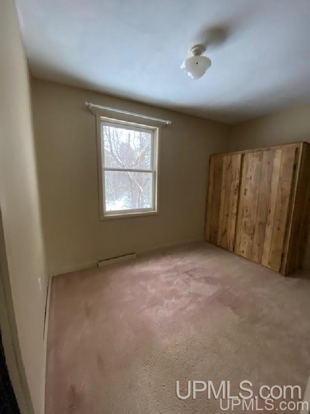 N21241 W Road Niagara, WI 54151 - Photo 4 of 16