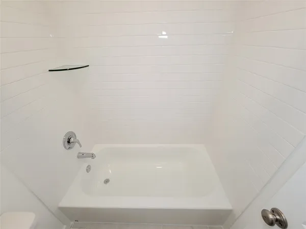 $3,000 | 19730 Riverbed Lane, Cypress, TX 77433