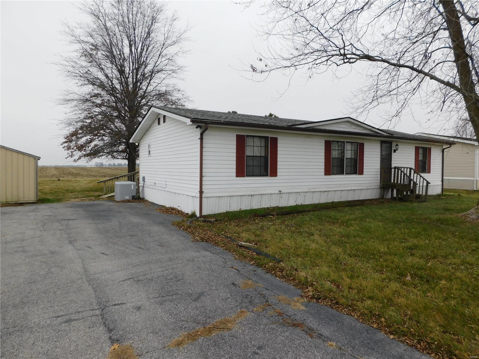 1225 Mary Irene Road New Baden, IL 62265 - Photo 15 of 19 Gallery Image 15
