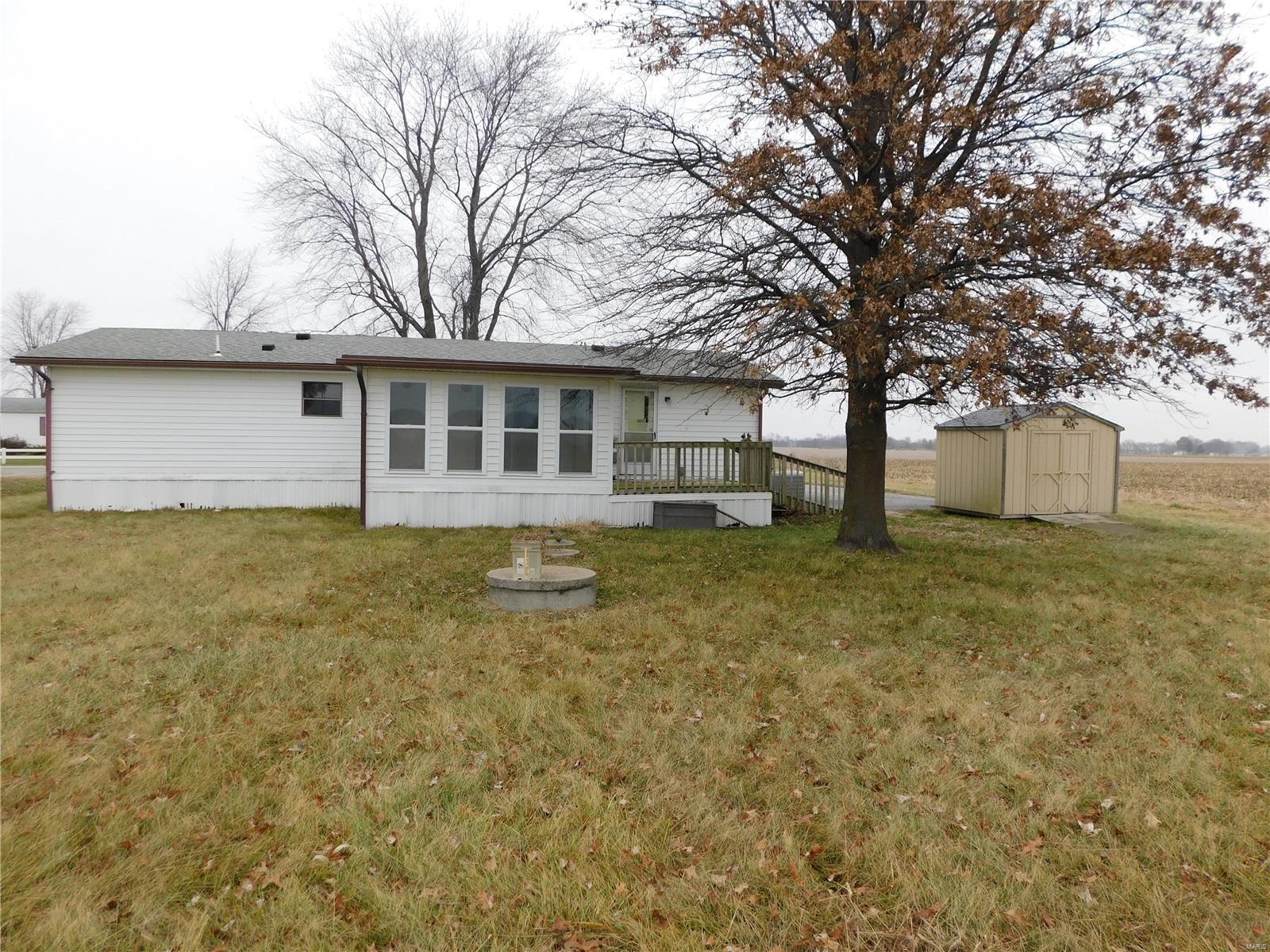 1225 Mary Irene Road New Baden, IL 62265 - Photo 18 of 19 Gallery Image 18