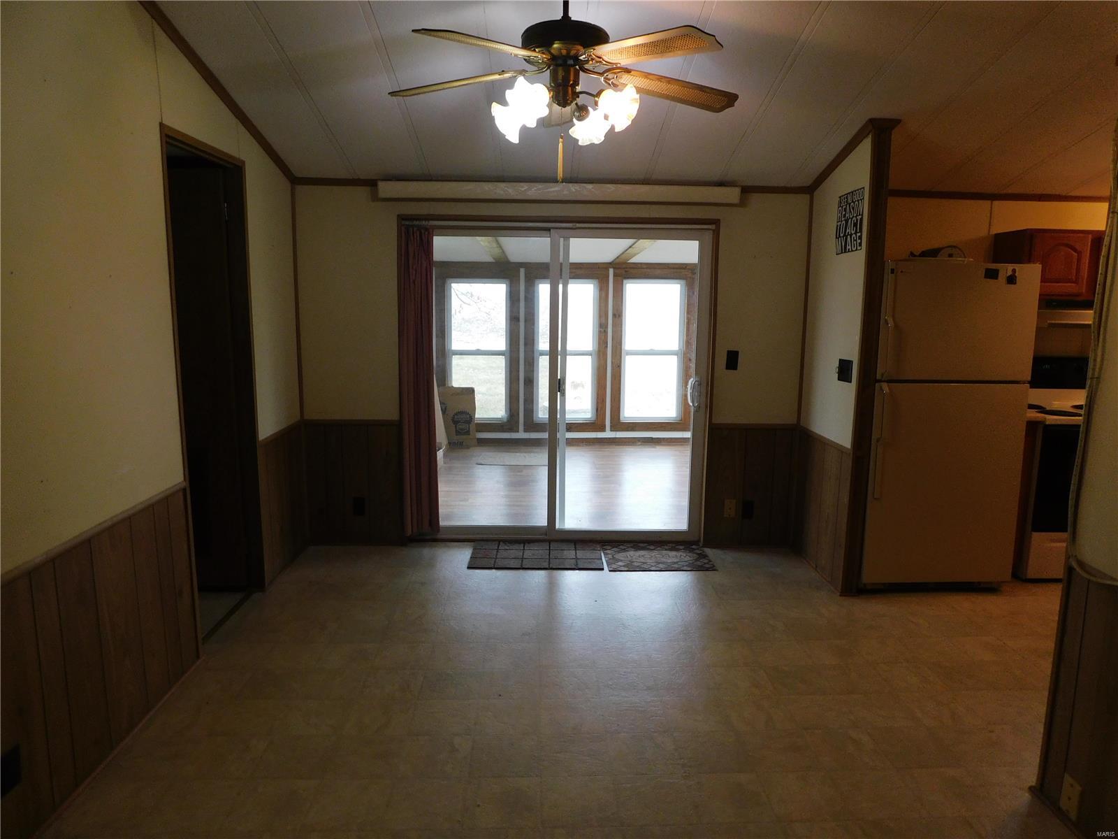 1225 Mary Irene Road New Baden, IL 62265 - Photo 6 of 19 Gallery Image 6