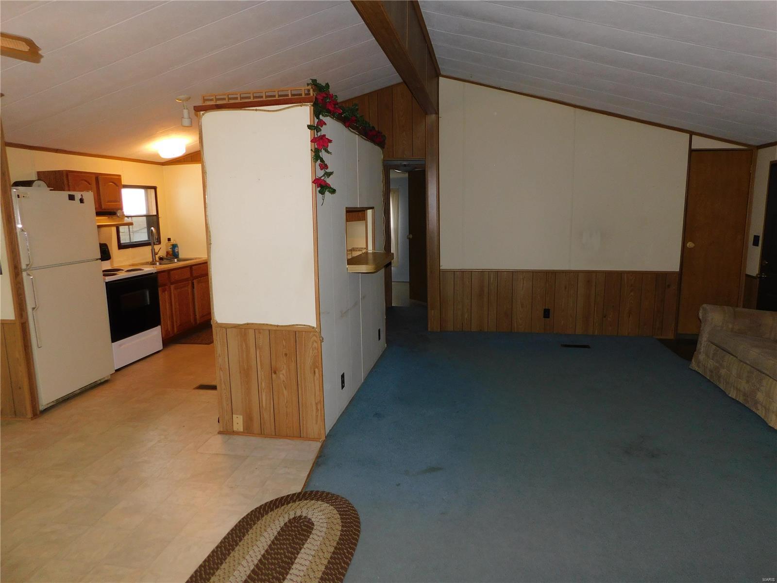 1225 Mary Irene Road New Baden, IL 62265 - Photo 7 of 19 Gallery Image 7