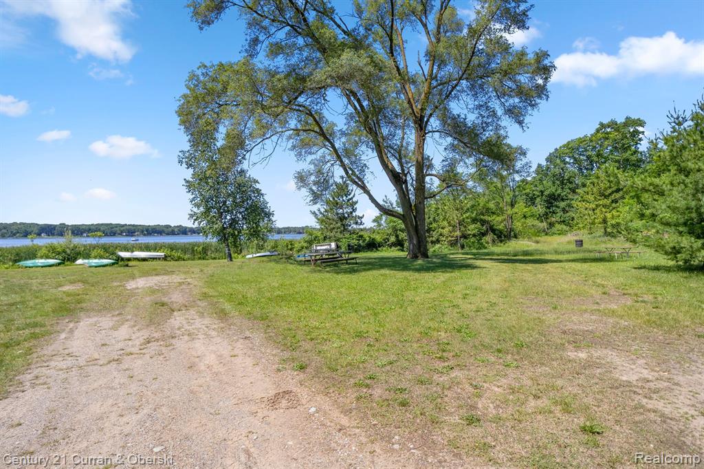 3887 Grey Tower Road Jackson, MI 49201 - Photo 38 of 46