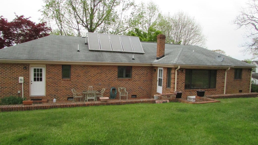 7809 Brandon Road Fairlawn, VA 24141 - Photo 46 of 48 Gallery Image 46