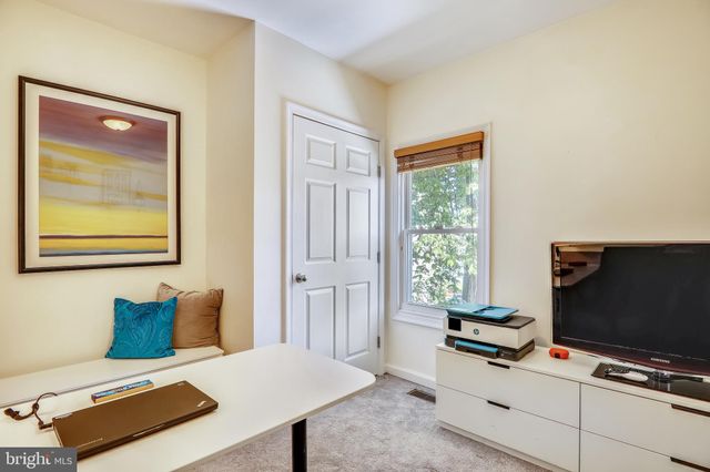 $820,000 | 1638 Independence Avenue Southeast, Washington, DC 20003