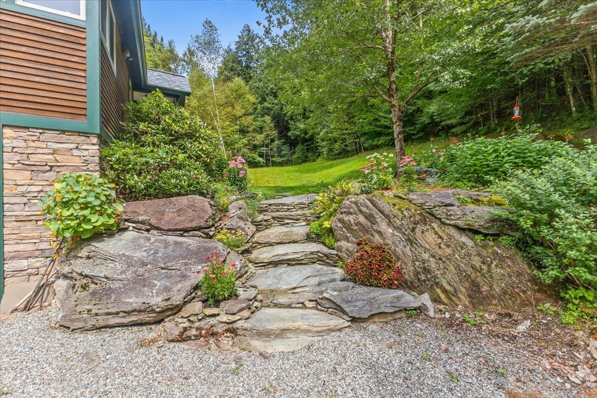 460 Old Farm Road Stowe, VT 05672 - Photo 23 of 33