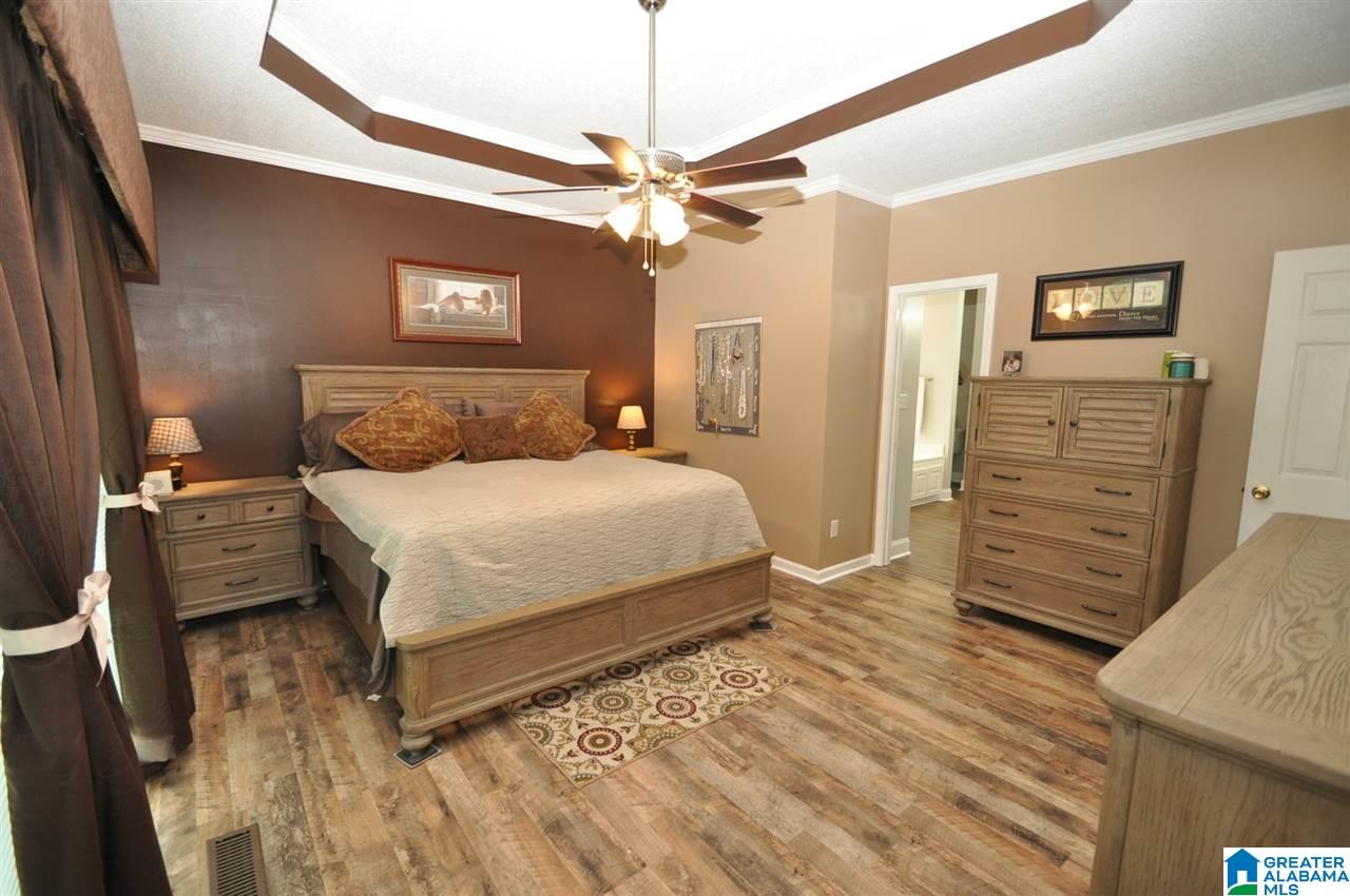 136 Kentwood Way Alabaster, AL 35007 - Photo 7 of 15