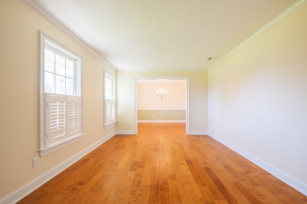 2904 Tara Road Valdosta, GA 31605 - Photo 10 of 37 Gallery Image 10