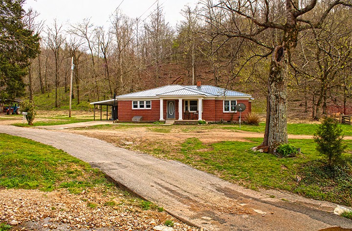 120 Windsor Road Centerville, TN 37033 - Photo 3 of 21 Gallery Image 3