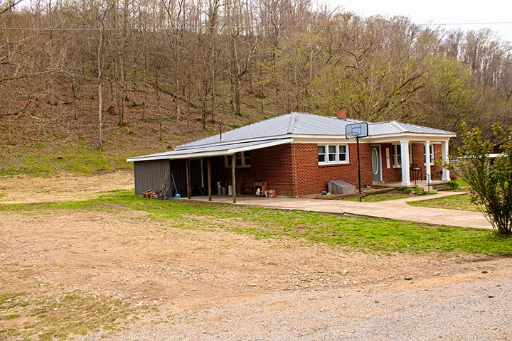 120 Windsor Road Centerville, TN 37033 - Photo 4 of 21 Gallery Image 4
