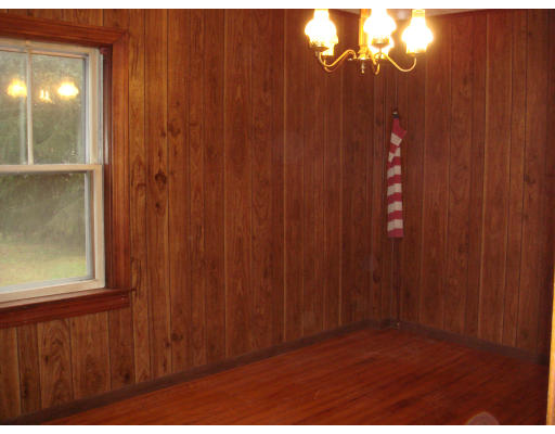 105 Harvard Road Lancaster, MA 01523 - Photo 7 of 10