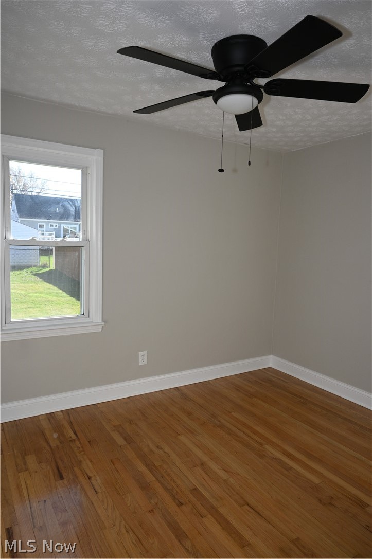 8203 Snow Road Parma, OH 44129 - Photo 18 of 31