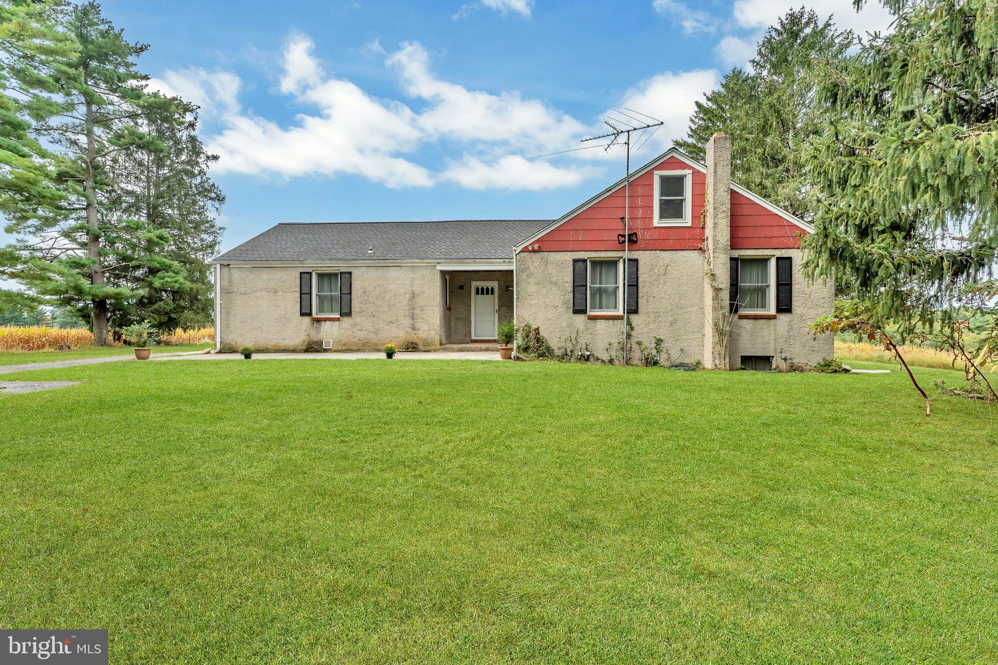 18225 Gunpowder Road Hampstead, MD 21074 - Photo 4 of 30 a front view of house with yard and green space