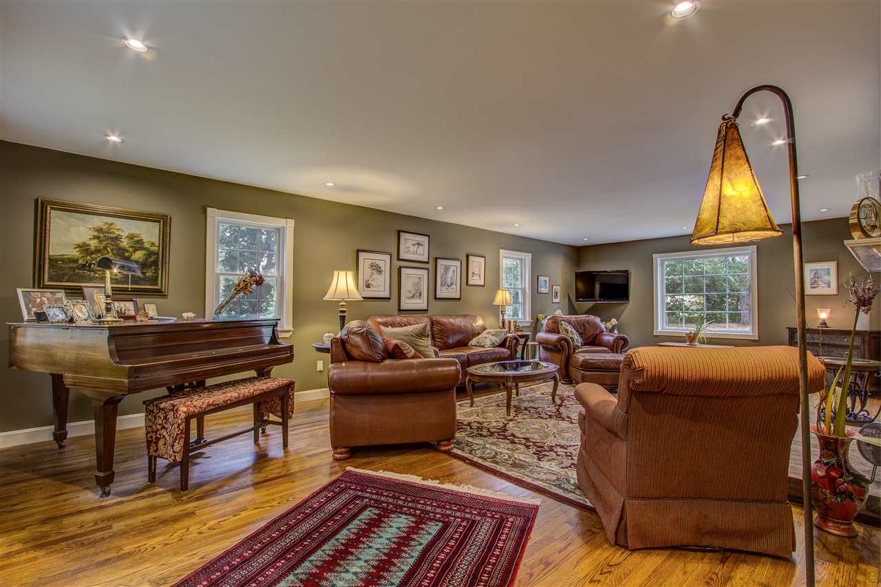 1 Williams Circle Stratham, NH 03885 - Photo 14 of 39 Gallery Image 14