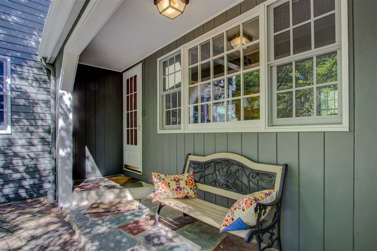 1 Williams Circle Stratham, NH 03885 - Photo 3 of 39 Gallery Image 3