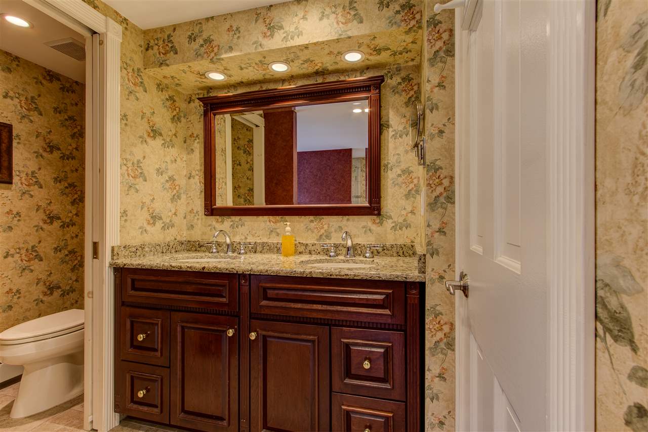 1 Williams Circle Stratham, NH 03885 - Photo 25 of 39 Gallery Image 25