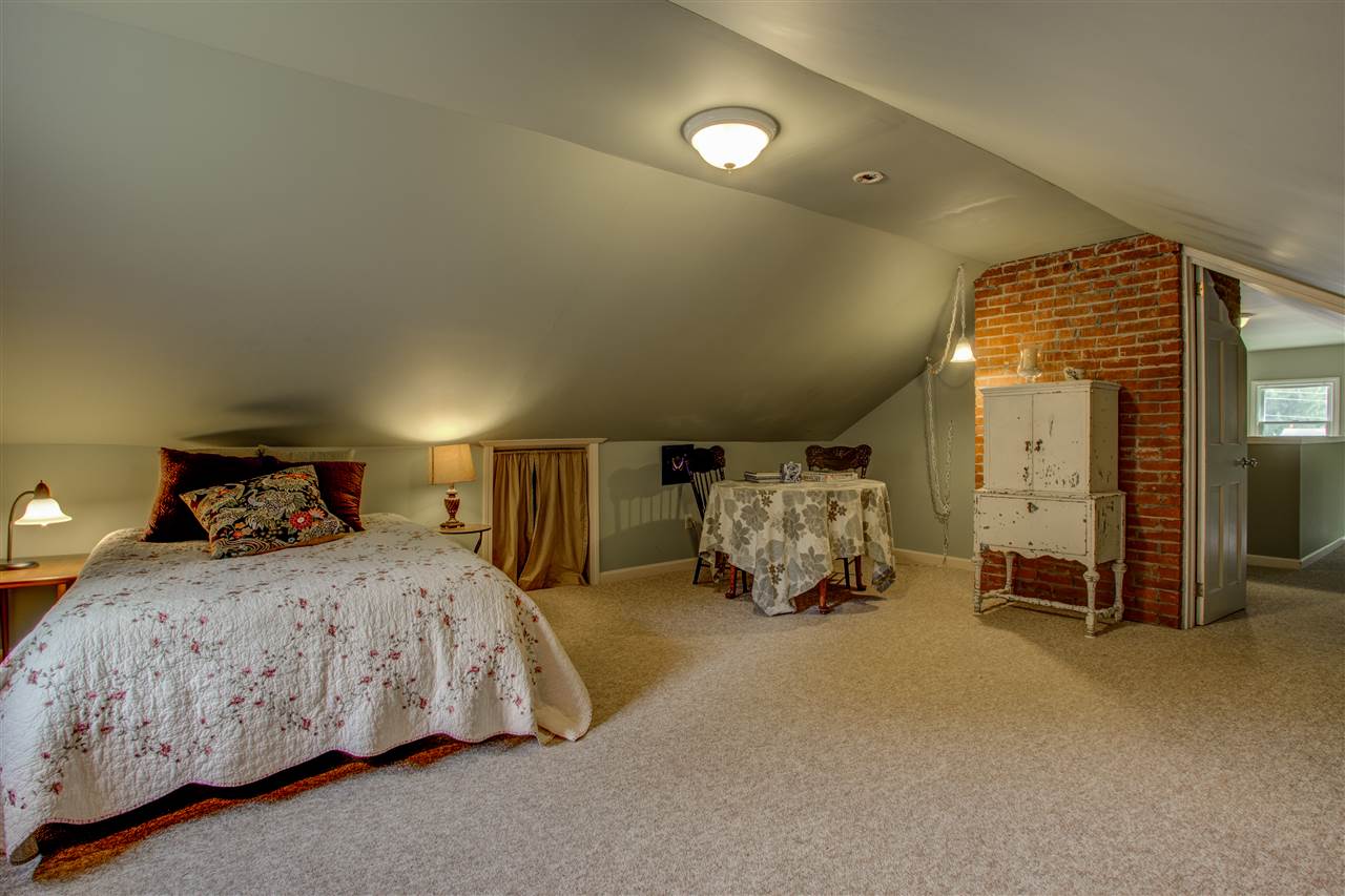 1 Williams Circle Stratham, NH 03885 - Photo 28 of 39 Gallery Image 28