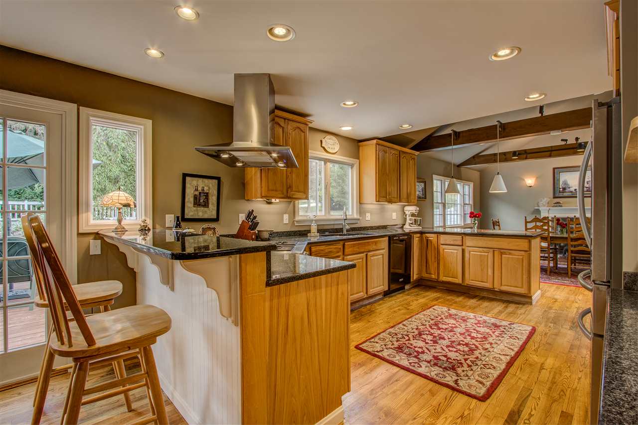 1 Williams Circle Stratham, NH 03885 - Photo 5 of 39 Gallery Image 5
