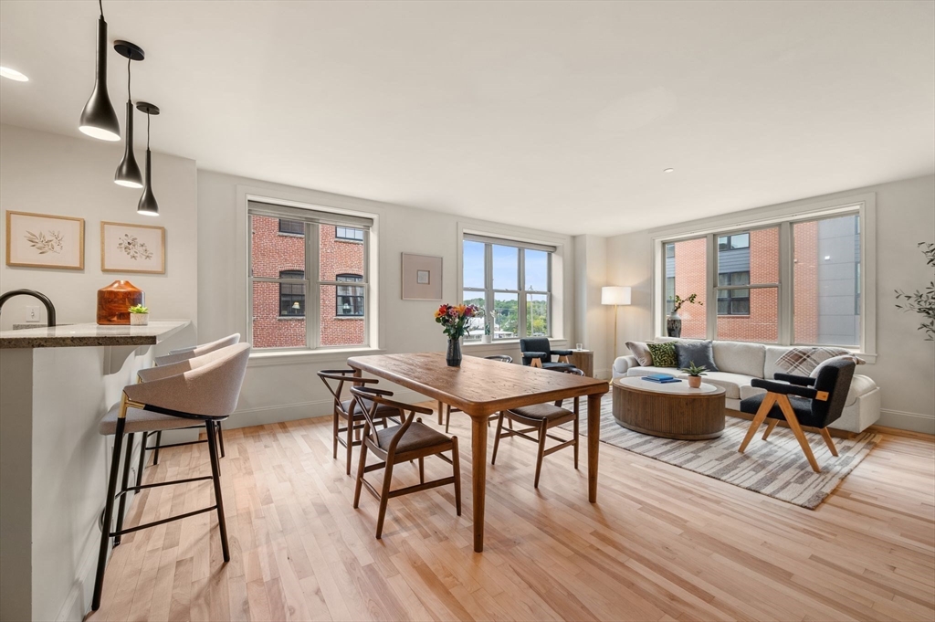 116-128 Rantoul Street, Unit 210 Beverly, MA 01915 - Photo 14 of 29 Gallery Image 14