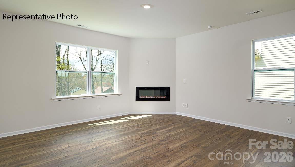 2078 10th Street Southeast Hickory, NC 28601 - Photo 8 of 24