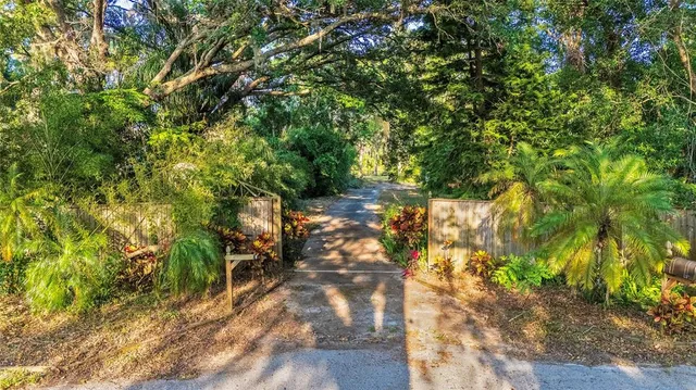 $315,000 | 16213 Dew Drop Lane, Tampa, FL 33625