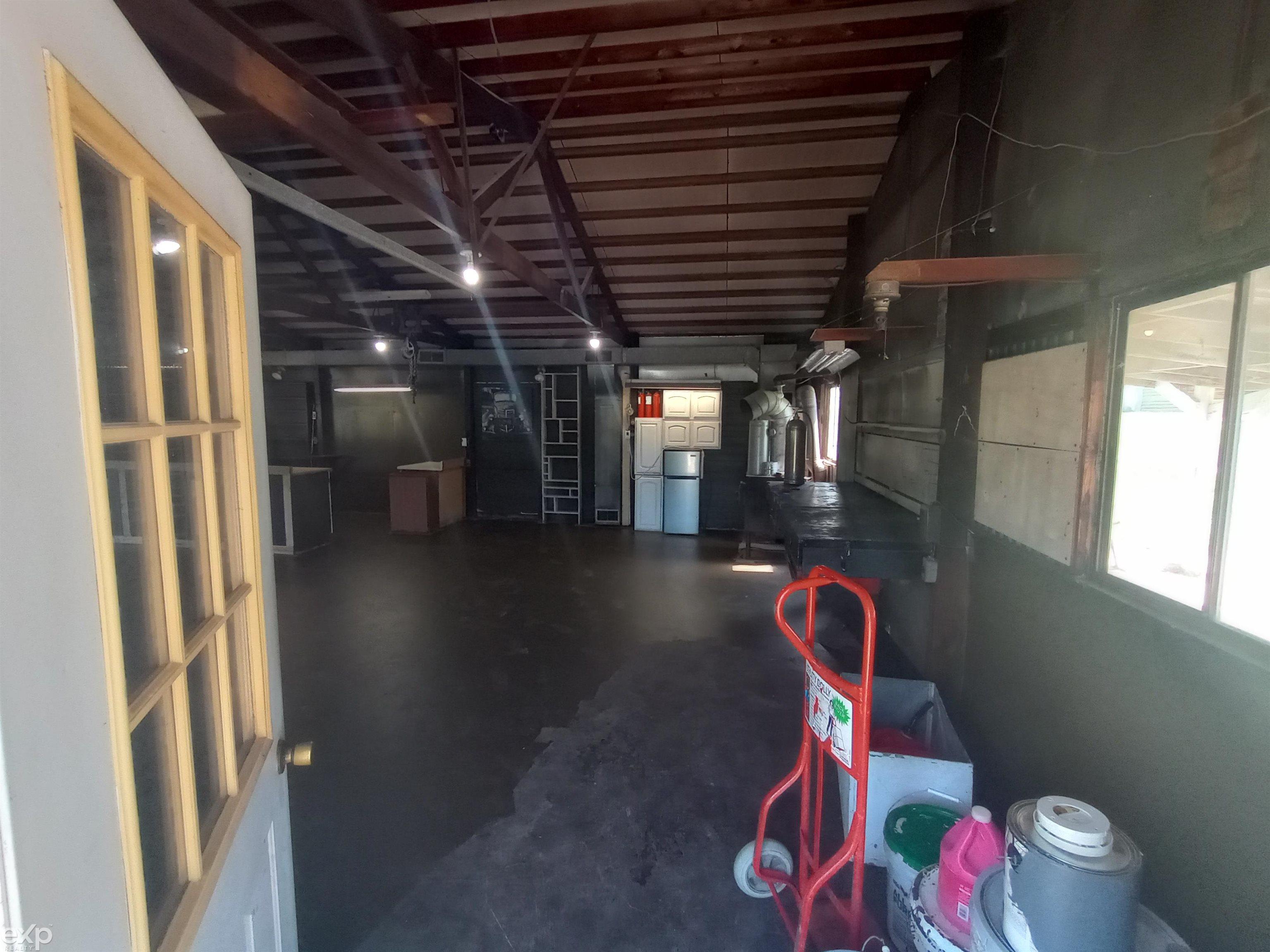 3387 Carson Highway Adrian, MI 49221 - Photo 20 of 52 50119201-19.JPG