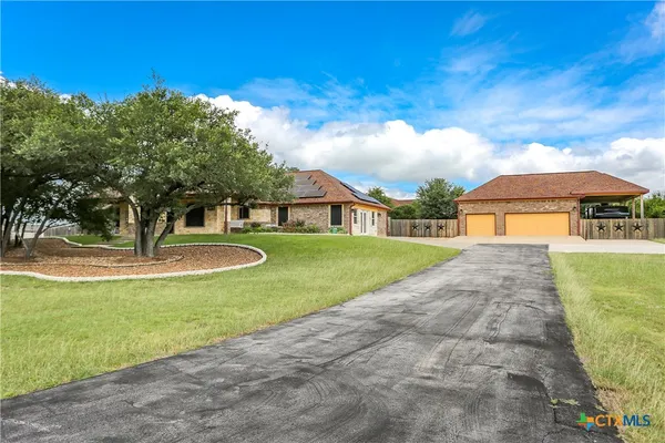 $675,000 | 301 County Road 4772, Kempner, TX 76539