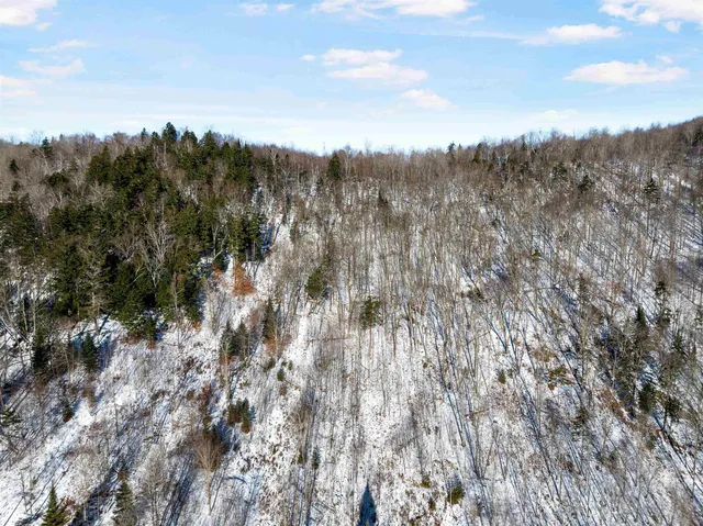 $74,500 | 1837 River Road, Beecher Falls, VT 05902