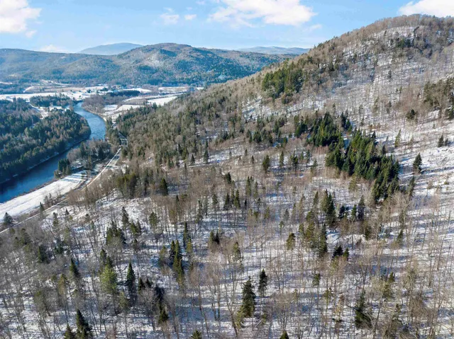 $74,500 | 1837 River Road, Beecher Falls, VT 05902