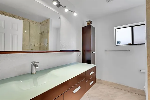 $625,000 | 5411 Northwest 87th Avenue, Lauderhill, FL 33351