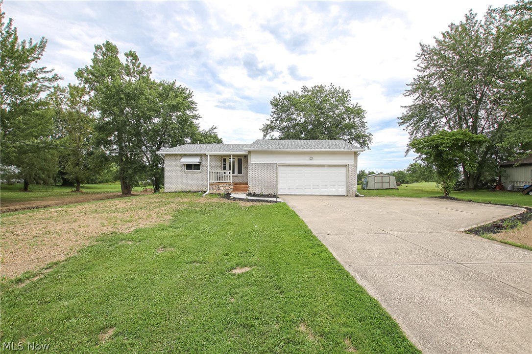 12168 Chamberlain Road Aurora, OH 44202 - Photo 1 of 35 Gallery Image 1