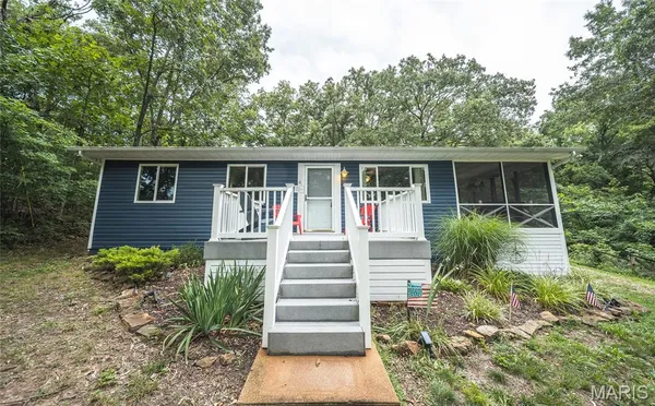 $198,000 | 2214 Lakeshore Drive, Cuba, MO 65453