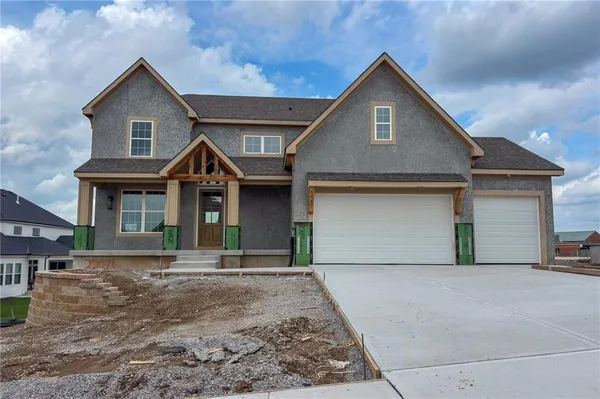 $851,905 | 22076 West 99th Terrace, Lenexa, KS 66220