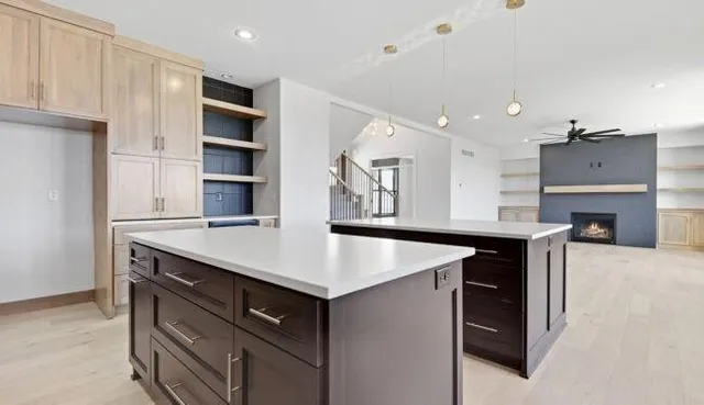 $851,905 | 22076 West 99th Terrace, Lenexa, KS 66220