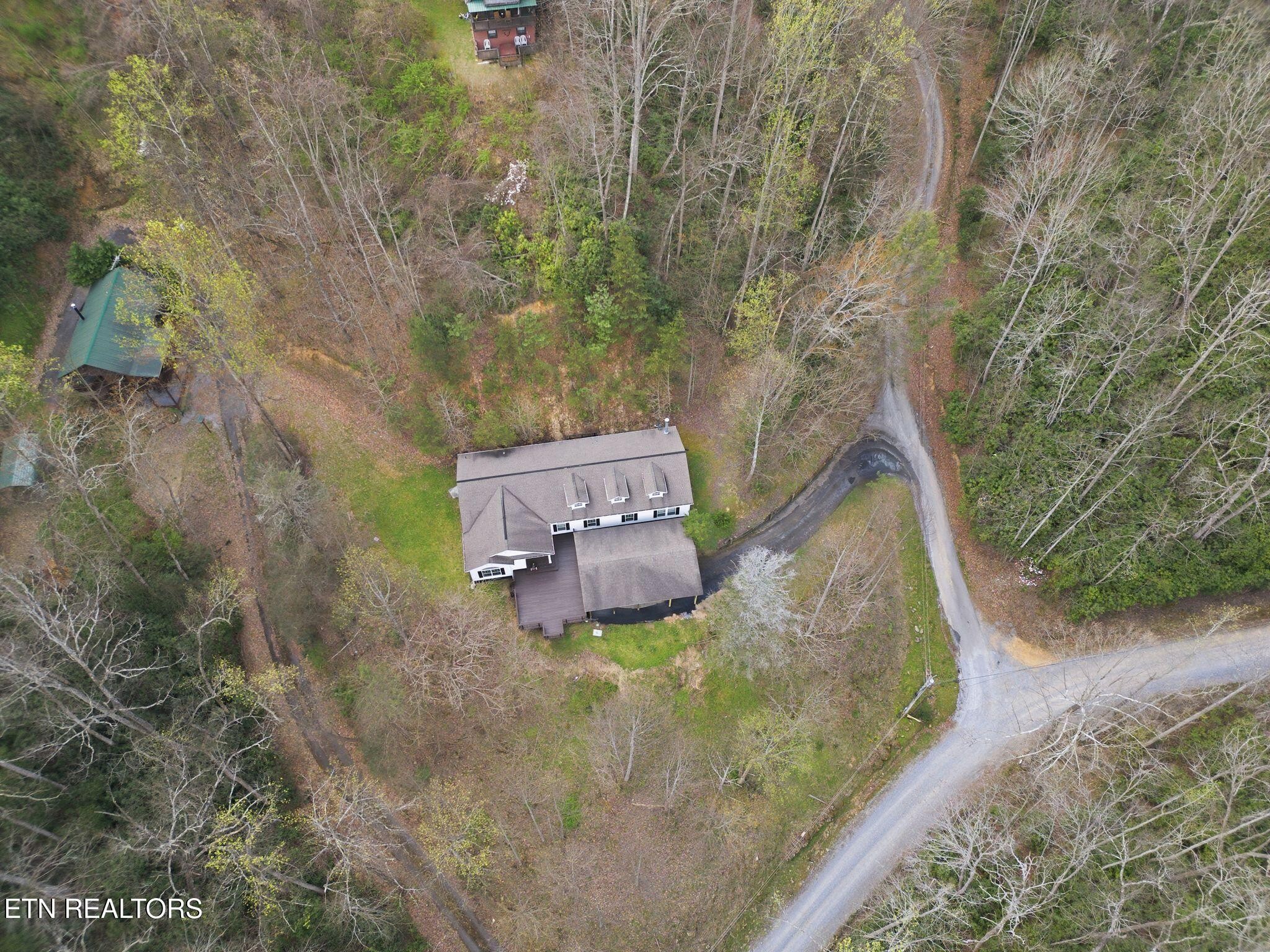 337 Costner Road Cosby, TN 37722 - Photo 48 of 49 Gallery Image 48