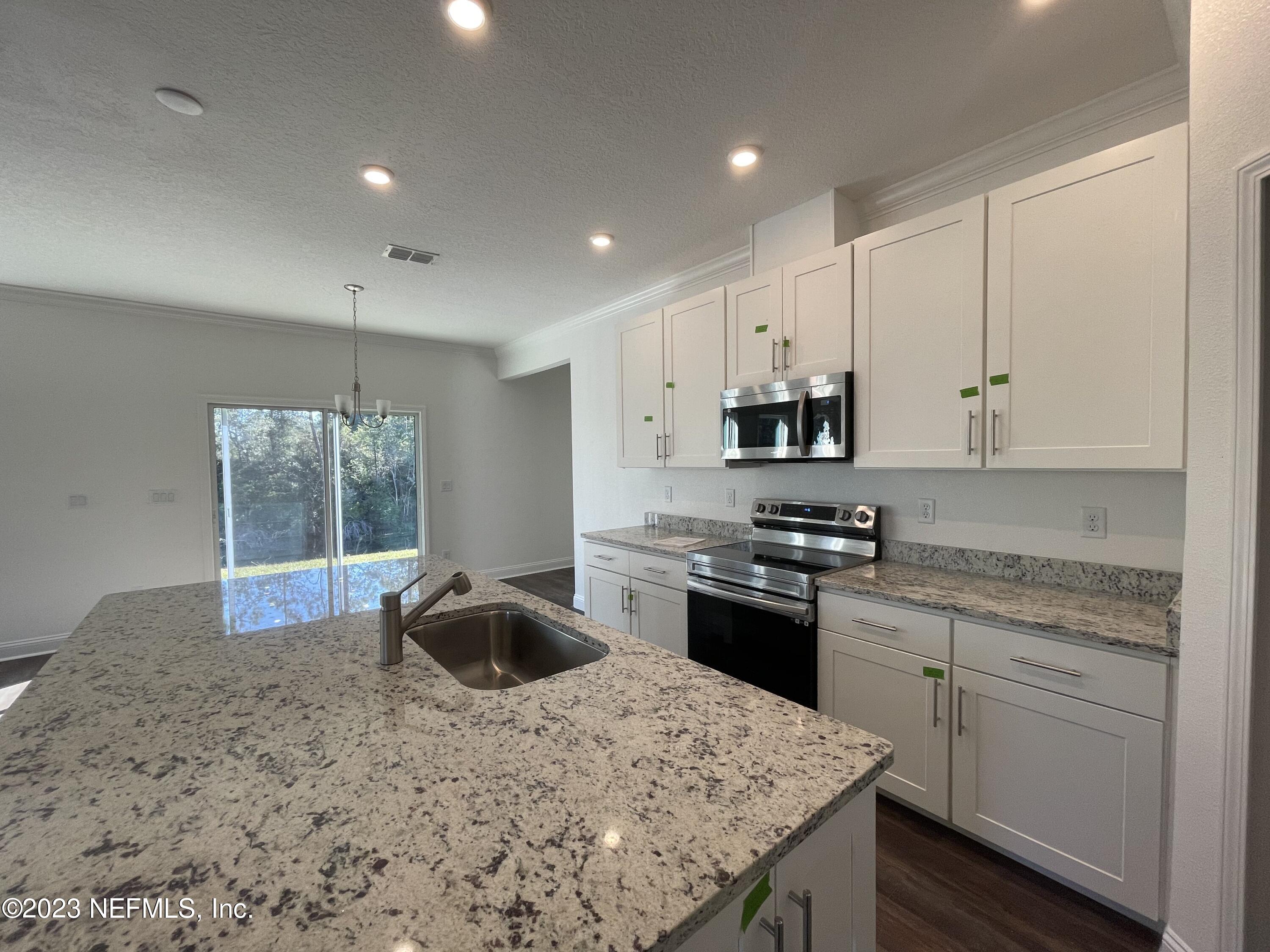 1425 Lake Foxmeadow Road Middleburg, FL 32068 - Photo 16 of 20 Kitchen FM 15